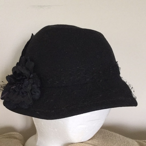 BETMAR vintage wool bucket hat - Picture 9 of 10